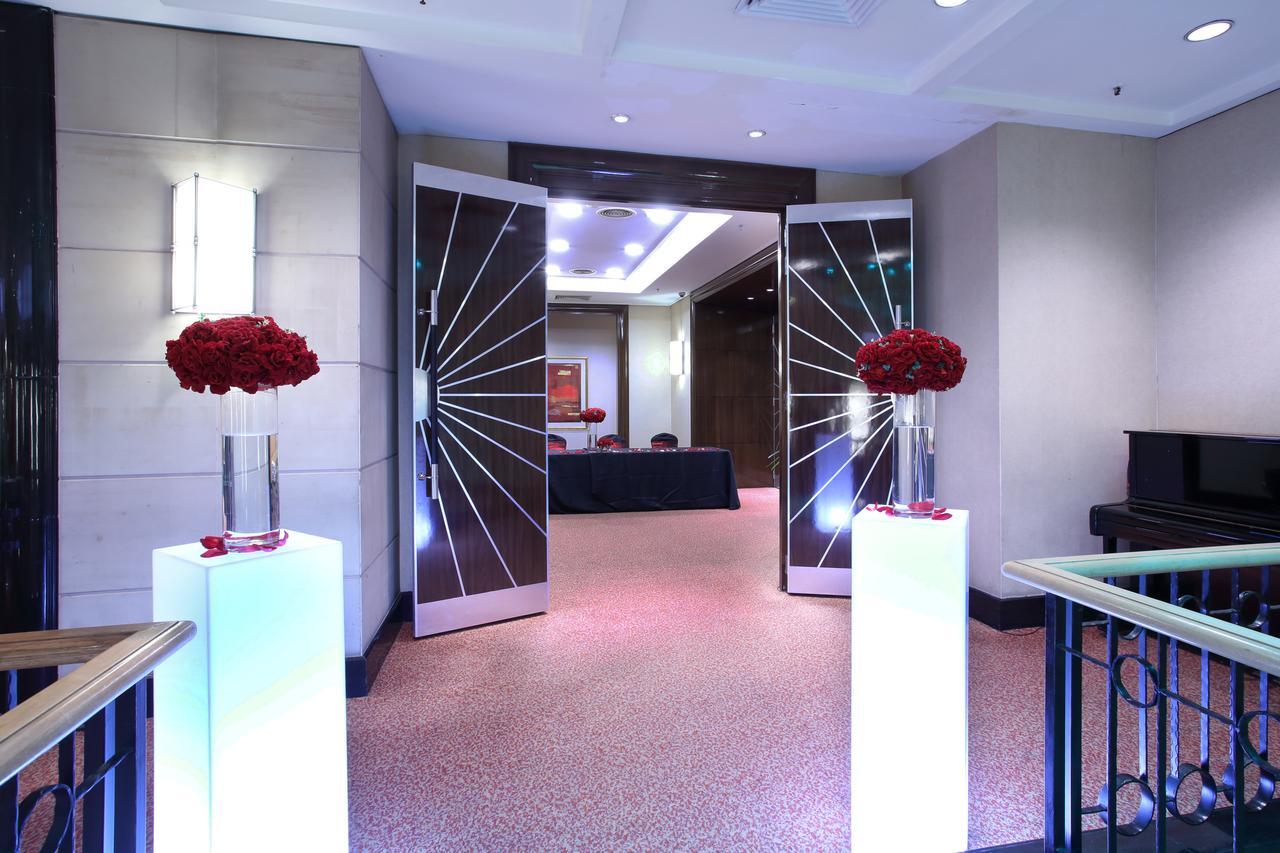 Corus Klcc Hotel Kuala Lumpur Exterior foto
